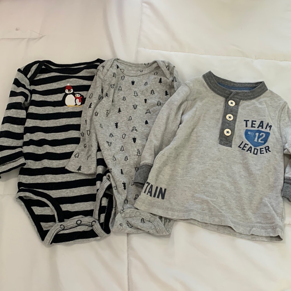 Bundle of 3 9 months baby boy’s long sleeve tops.